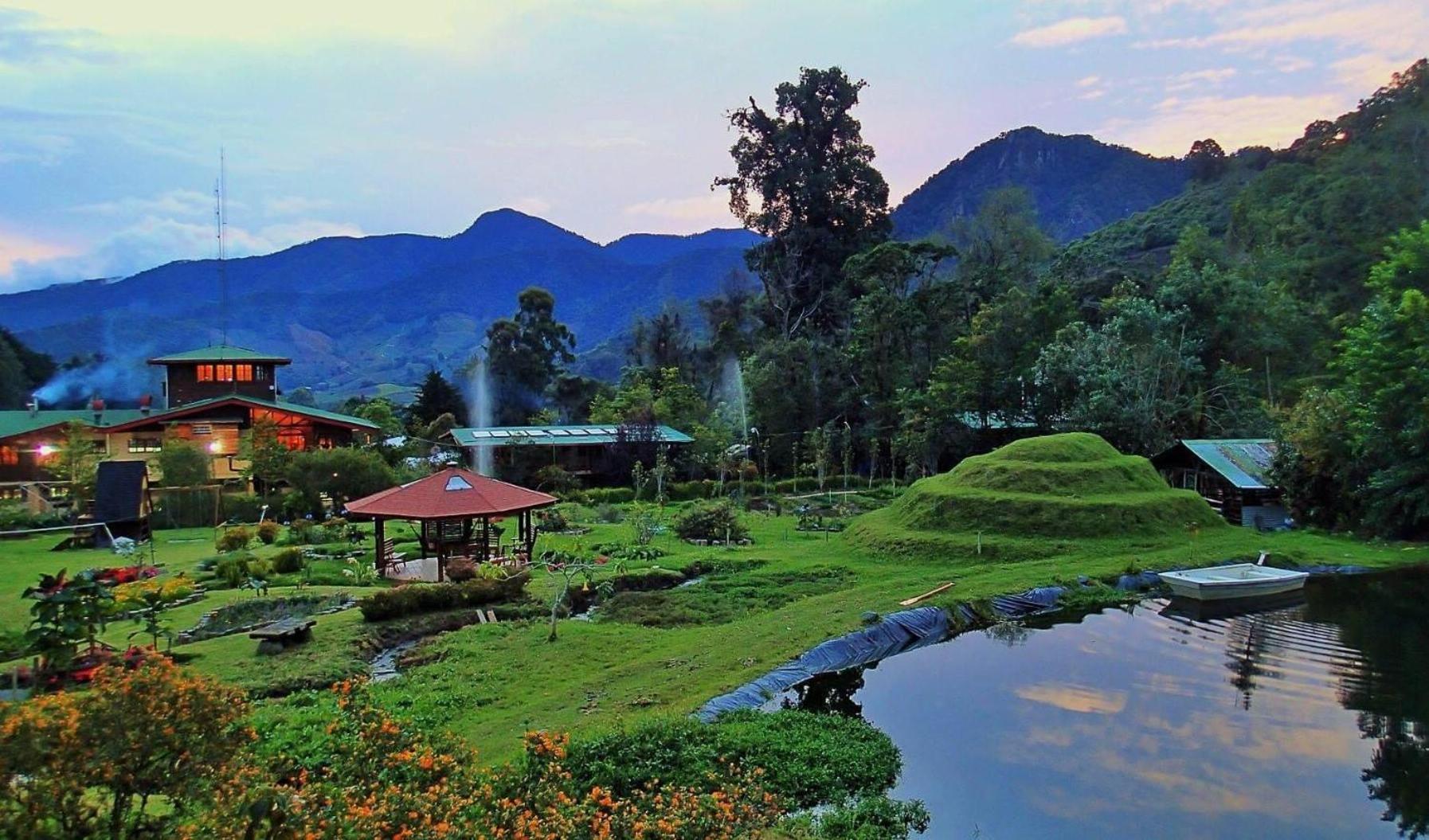 Los Quetzales Ecolodge & Spa Cerro Punta Ngoại thất bức ảnh